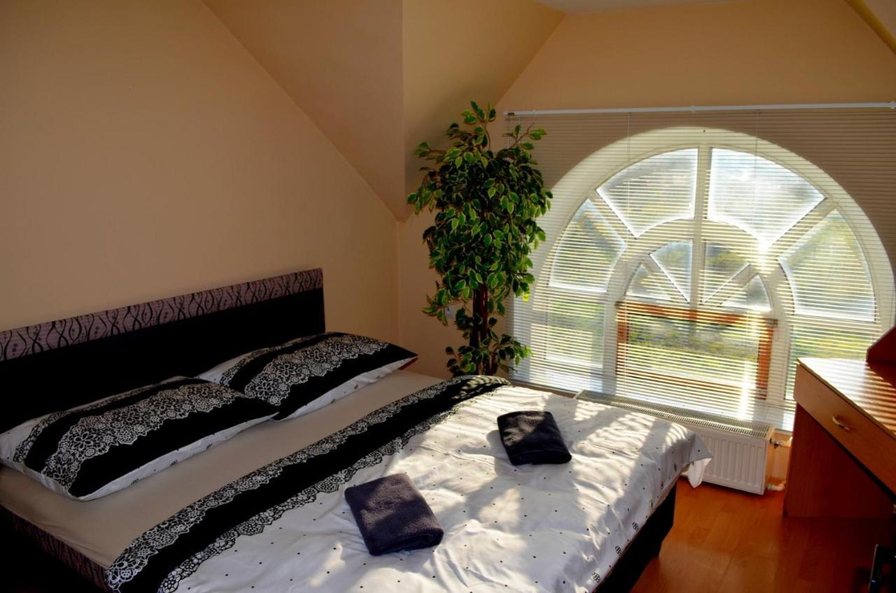 Apartmany Riviera A Chalupa Riviera Liptov, Bešeňová Zewnętrze zdjęcie