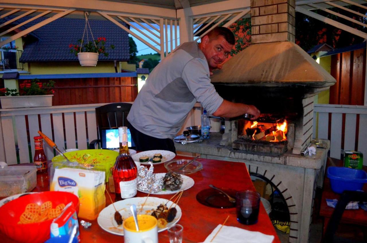 Apartmany Riviera A Chalupa Riviera Liptov, Bešeňová Zewnętrze zdjęcie