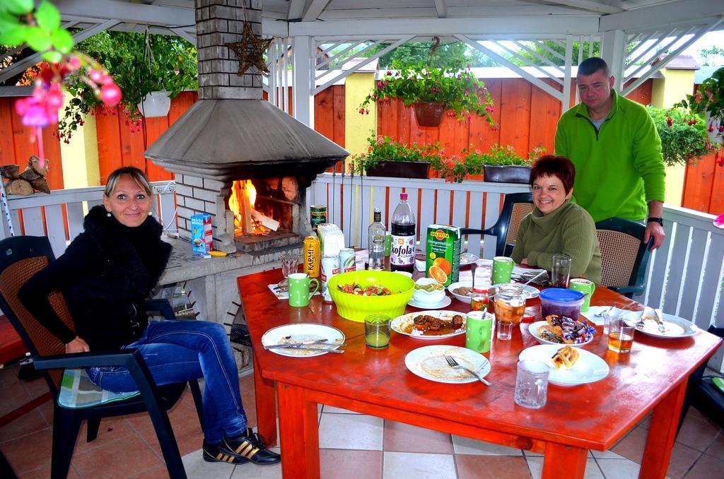 Apartmany Riviera A Chalupa Riviera Liptov, Bešeňová Zewnętrze zdjęcie